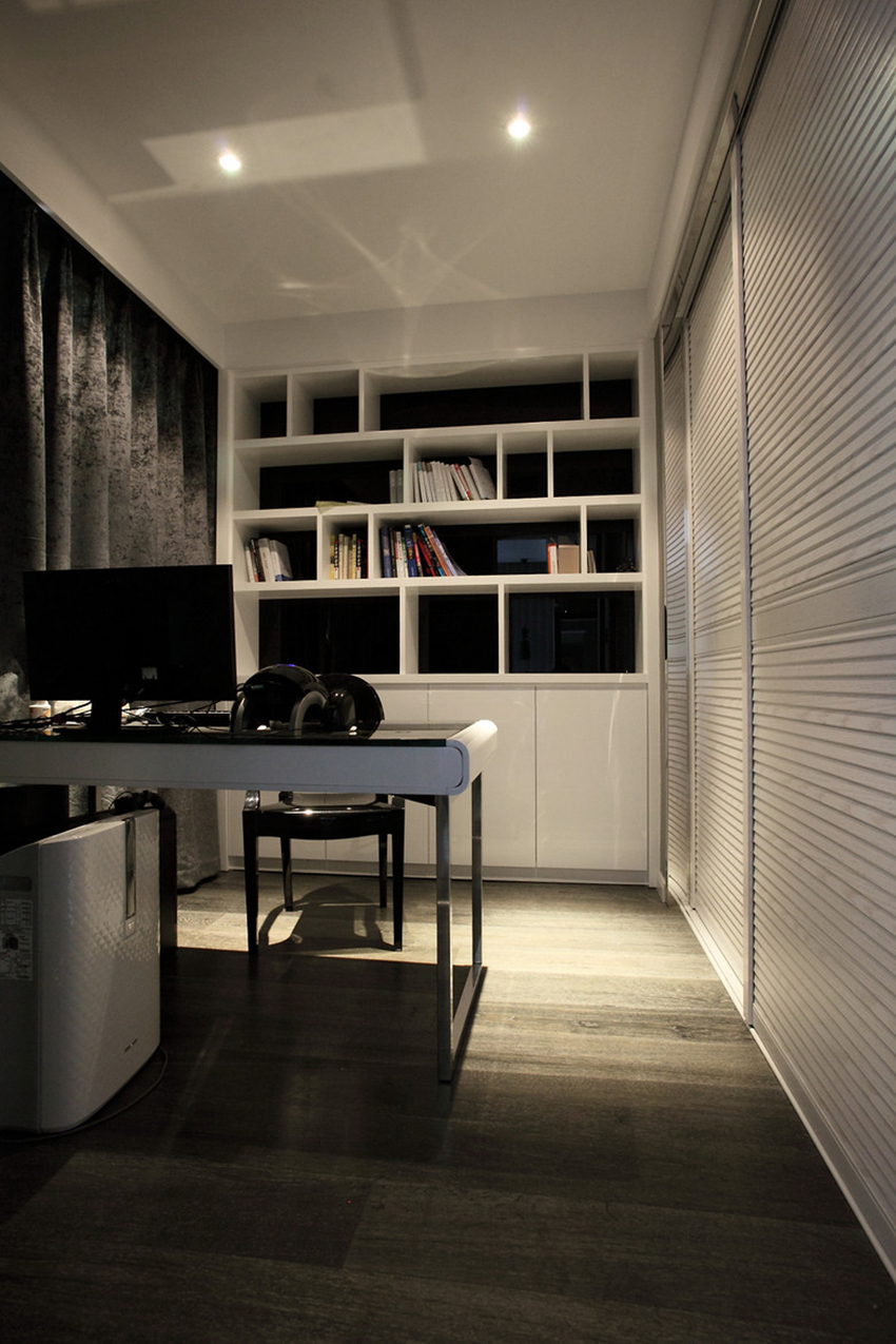 书房.jpg 书房.jpg