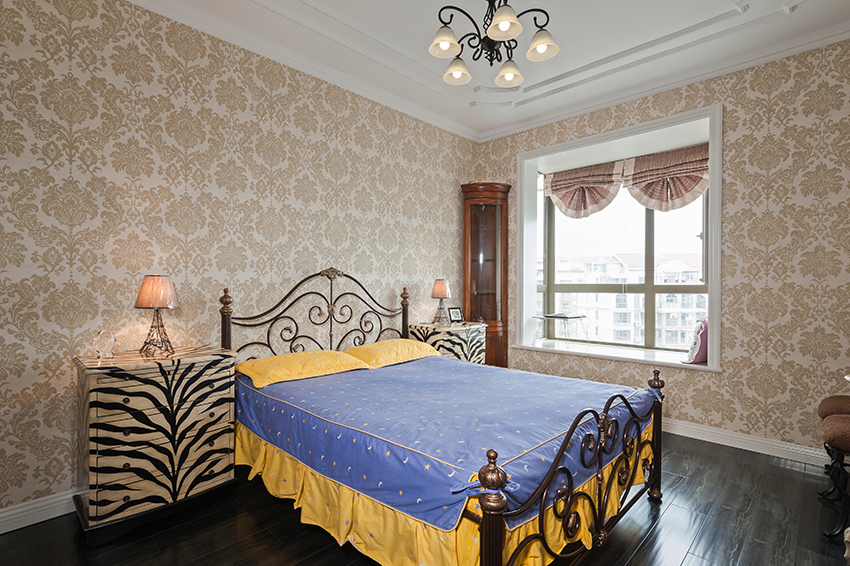 卧室1.jpg 卧室1.jpg