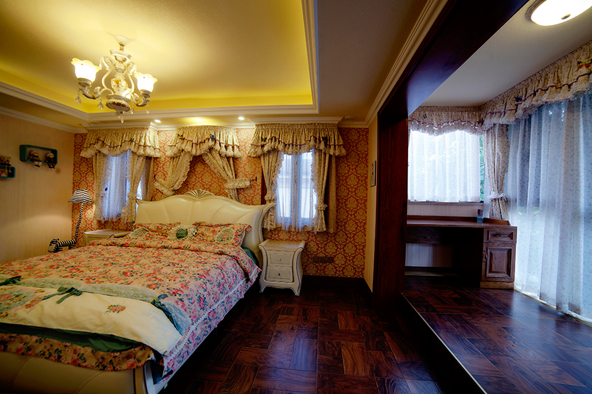 二层女儿房.jpg 二层女儿房.jpg