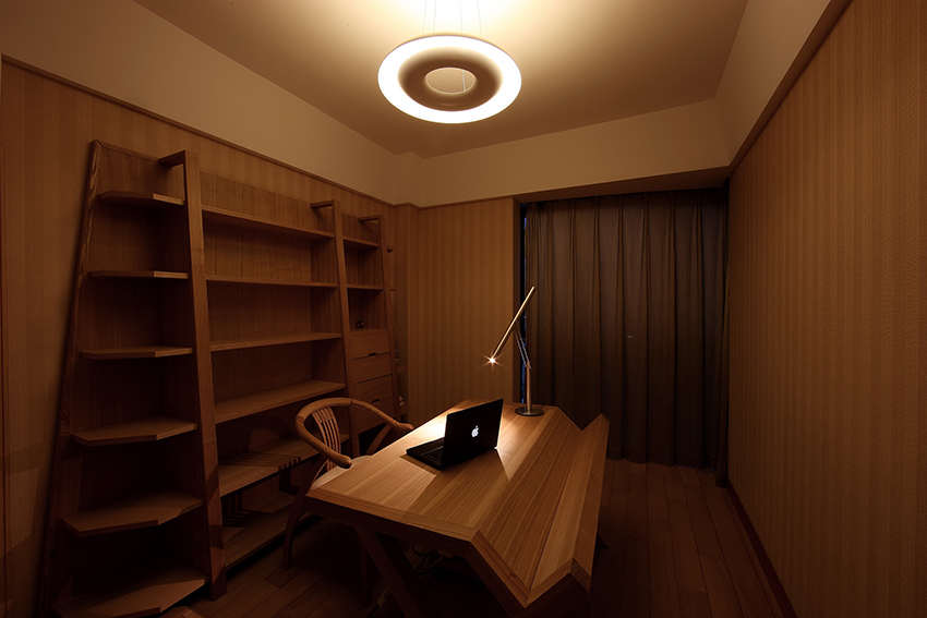 书房.jpg 书房.jpg