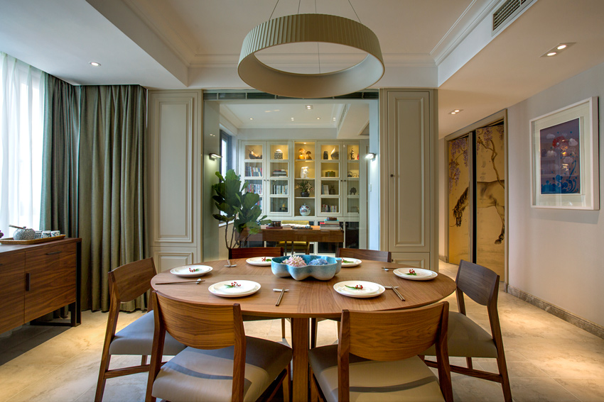 餐厅.jpg 餐厅.jpg