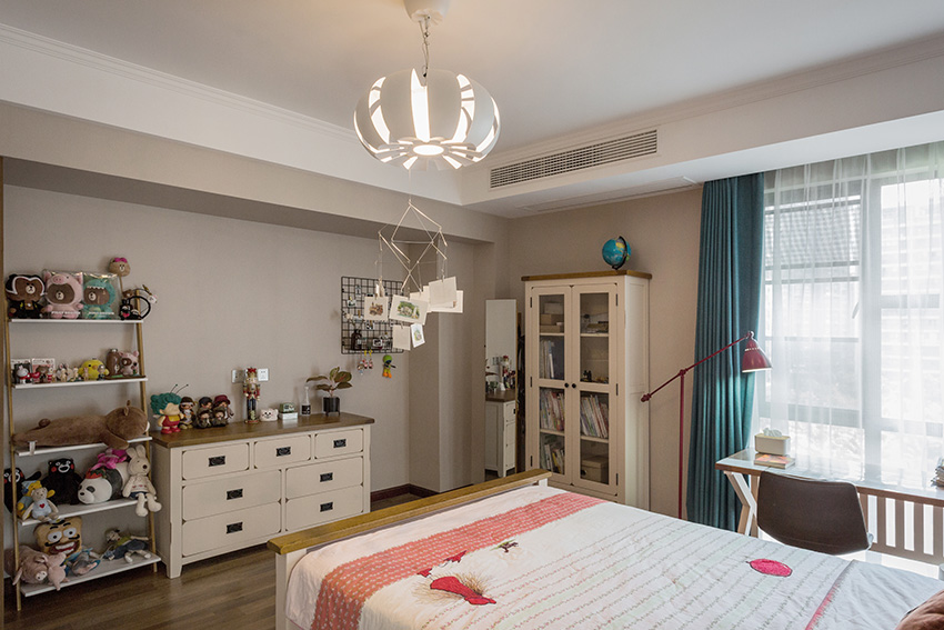 儿童房.jpg 儿童房.jpg