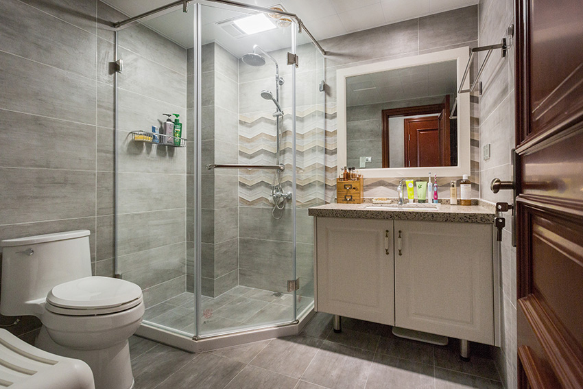 卫生间.jpg 卫生间.jpg