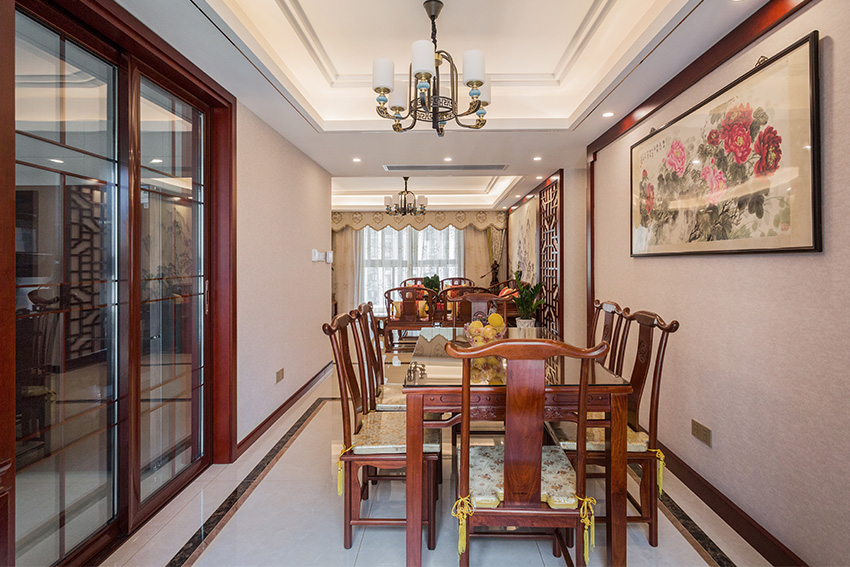 餐厅.jpg 餐厅.jpg