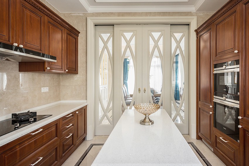 厨房.jpg 厨房.jpg