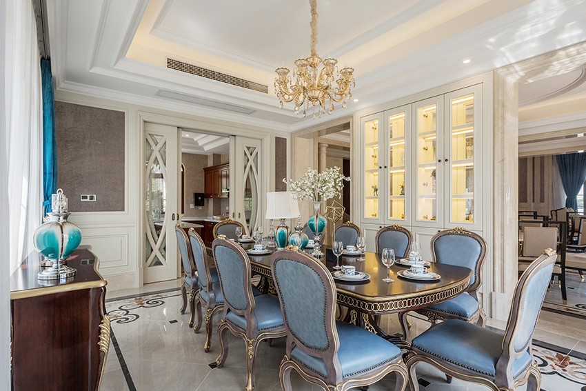 餐厅.jpg 餐厅.jpg