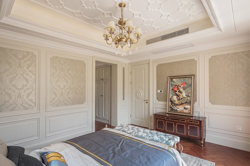 卧室.jpg 卧室.jpg