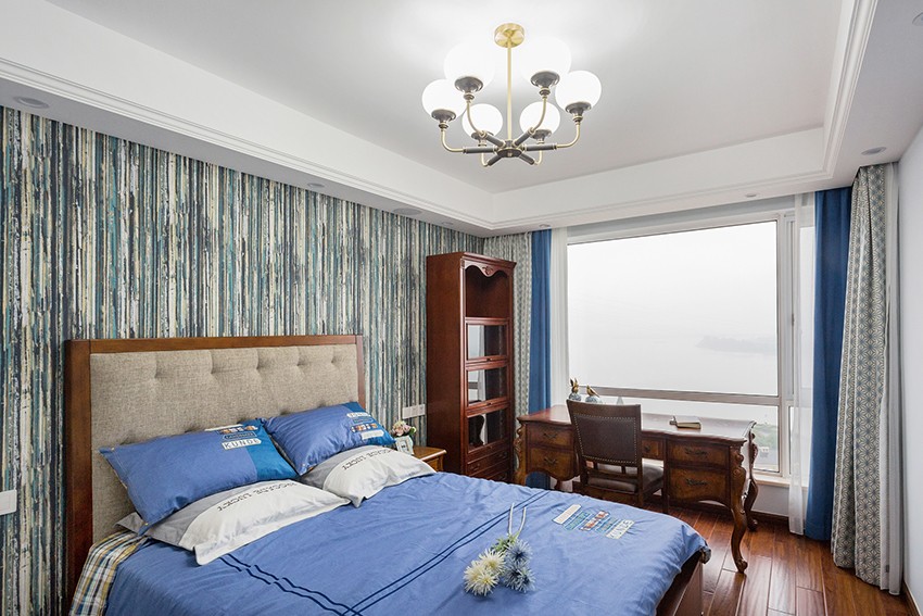 主卧.jpg 主卧.jpg