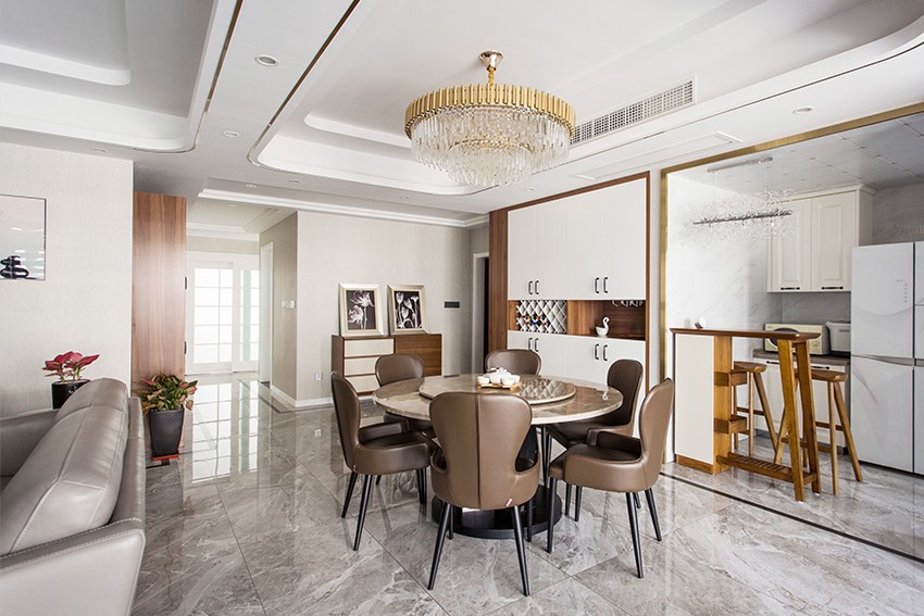 餐厅.jpg 餐厅.jpg