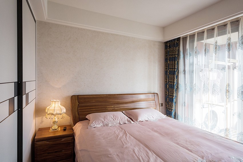 次卧装修效果图.jpg 次卧装修效果图.jpg