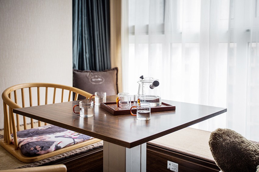 榻榻米房间装修实景图.jpg 榻榻米房间装修实景图.jpg