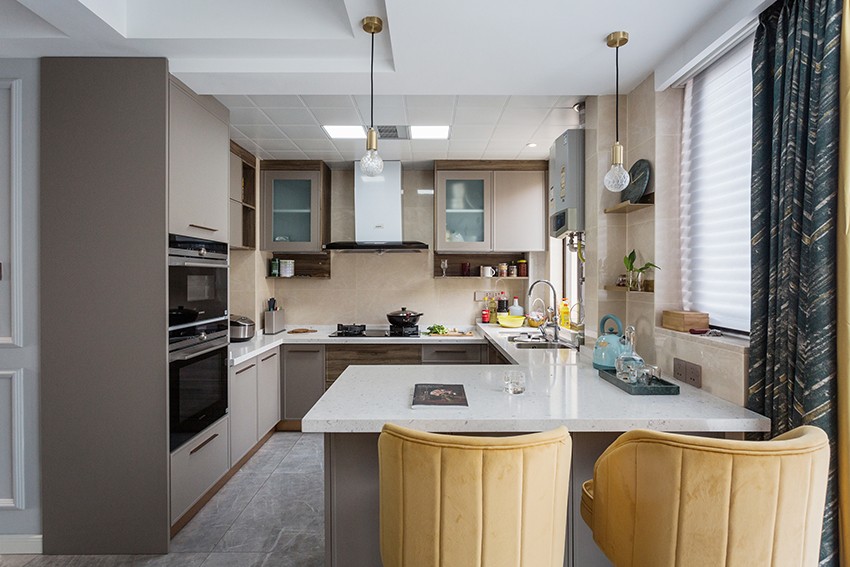 厨房装修实景图.jpg 厨房装修实景图.jpg