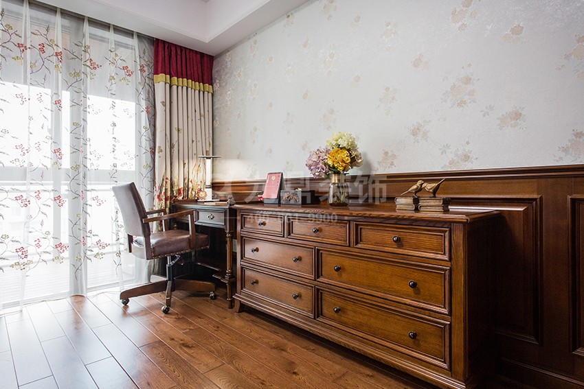 书房.jpg 书房.jpg