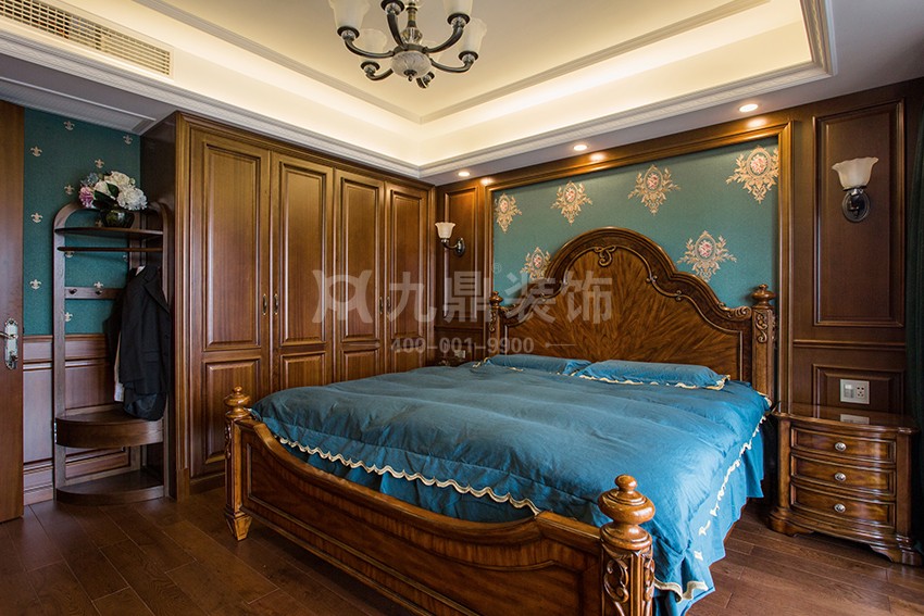 主卧.jpg 主卧.jpg