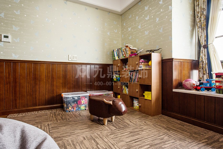 儿童房.jpg 儿童房.jpg