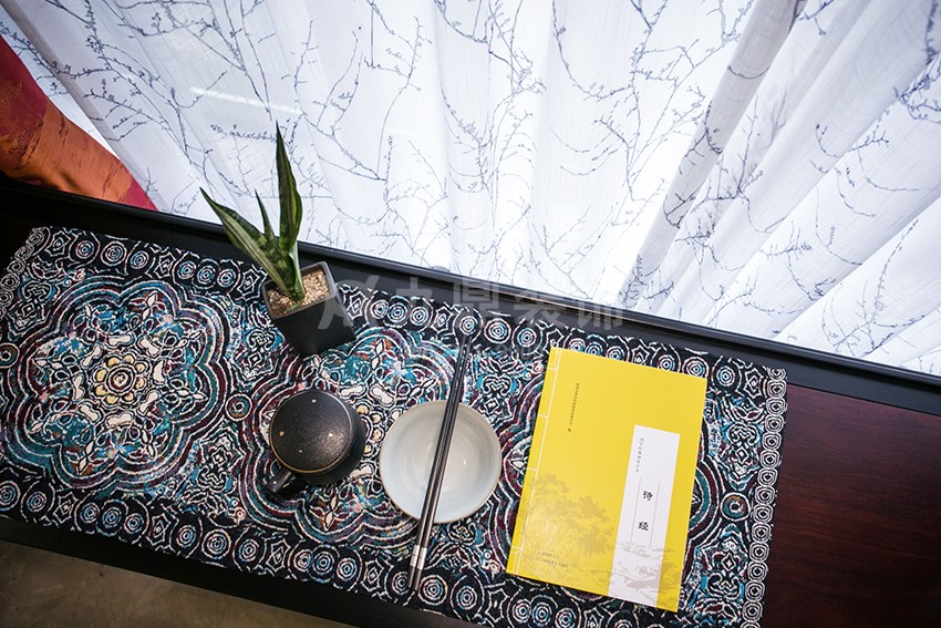 客厅装饰.jpg 客厅装饰.jpg