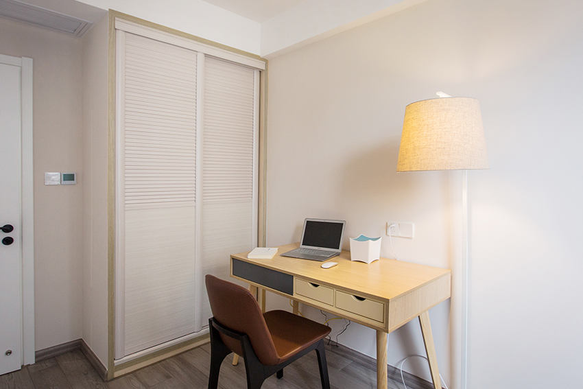 书房.jpg 书房.jpg