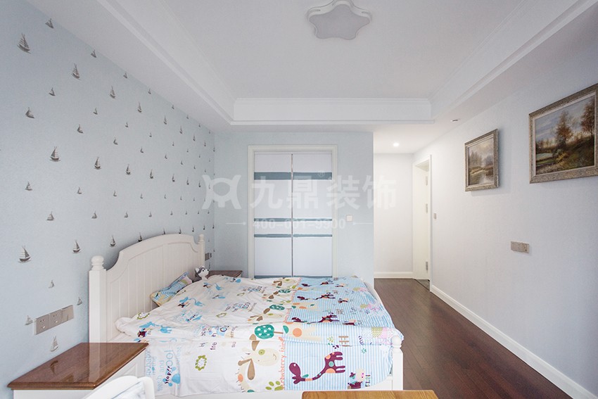 儿童房.jpg 儿童房.jpg