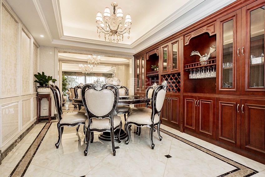 餐厅.jpg 餐厅.jpg