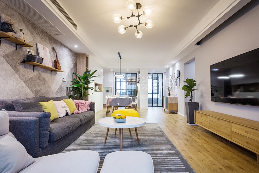 客厅装修效果图.jpg 客厅装修效果图.jpg