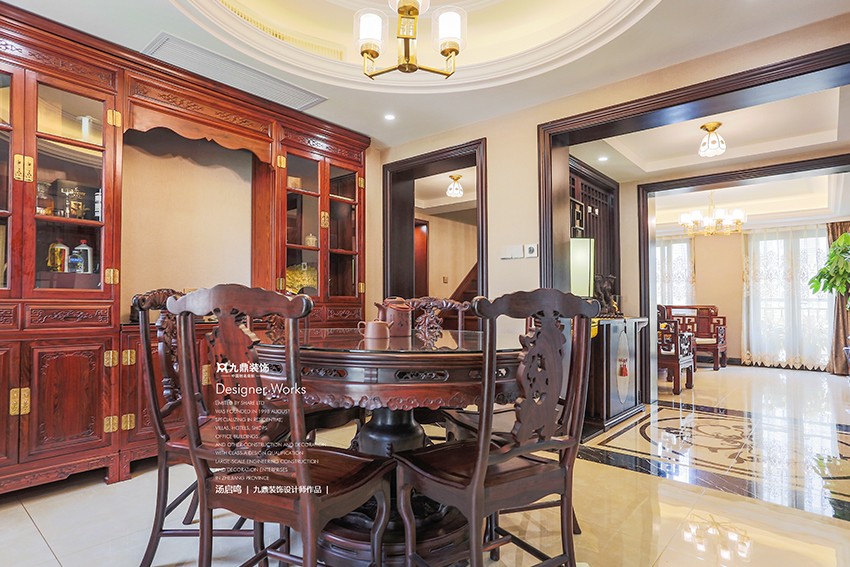 餐厅装修效果图.jpg 餐厅装修效果图.jpg