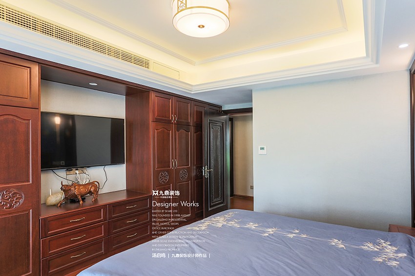 卧室.jpg 卧室.jpg