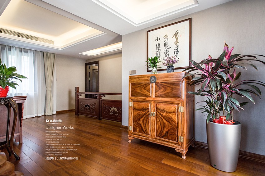 二楼入口.jpg 二楼入口.jpg