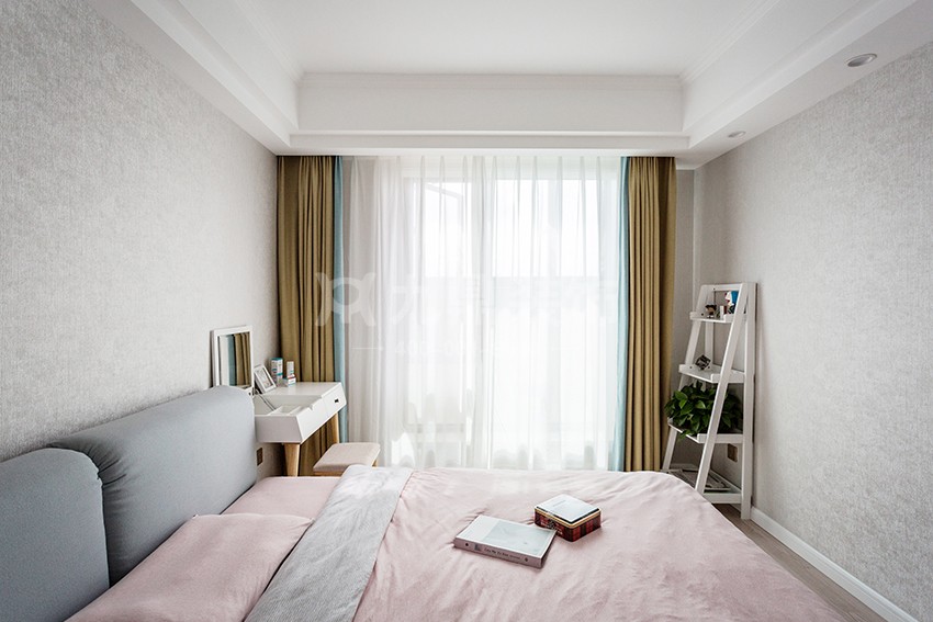 次卧.jpg 次卧.jpg