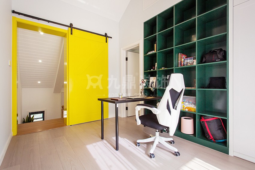 书房装修图.jpg 书房装修图.jpg