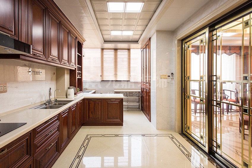 厨房装修效果图.jpg 厨房装修效果图.jpg