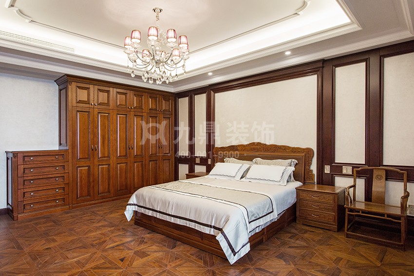 主卧装修效果图.jpg 主卧装修效果图.jpg