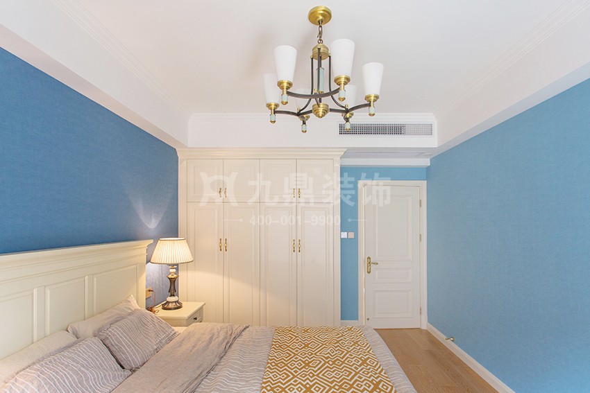 卧室装修效果图.jpg 卧室装修效果图.jpg