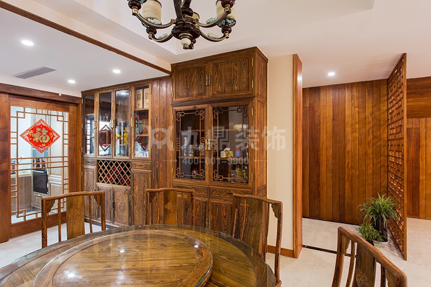 餐厅装修效果图.jpg 餐厅装修效果图.jpg