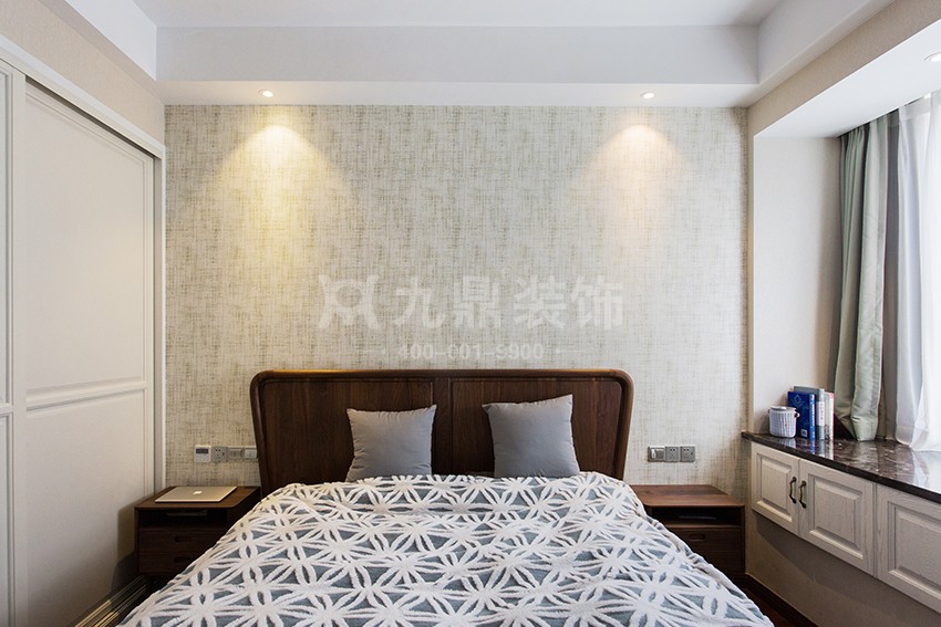 次卧装修效果图.jpg 次卧装修效果图.jpg