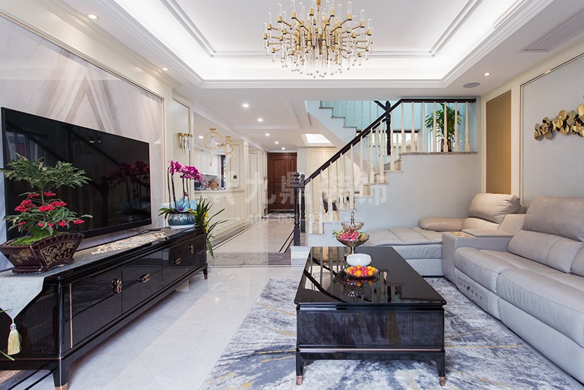 客厅装修效果图.jpg 客厅装修效果图.jpg