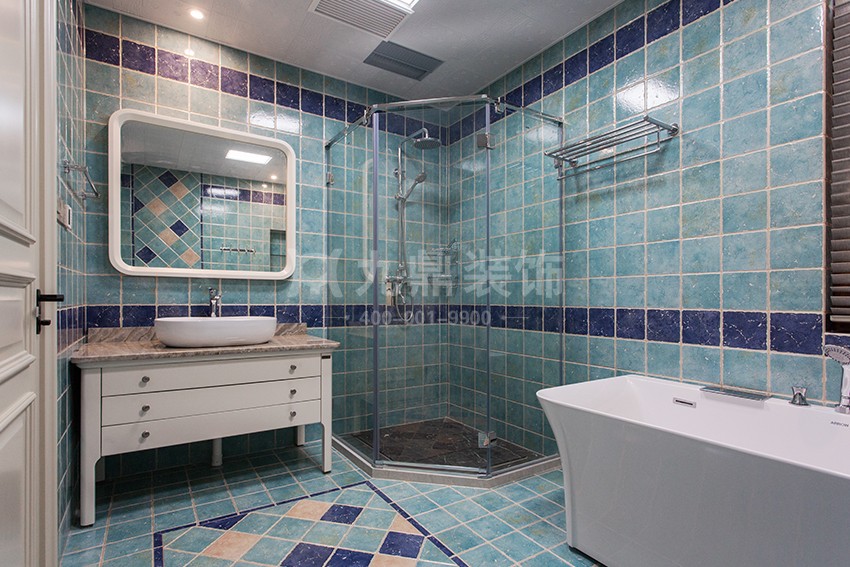 卫生间装修效果图.jpg 卫生间装修效果图.jpg