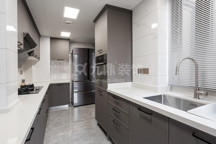 厨房装修效果图.jpg 厨房装修效果图.jpg