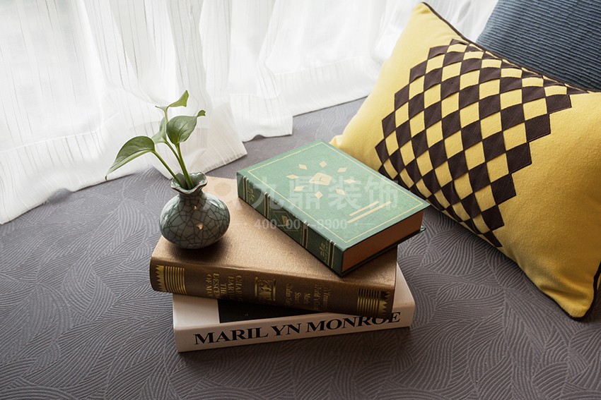 装饰品.jpg 装饰品.jpg