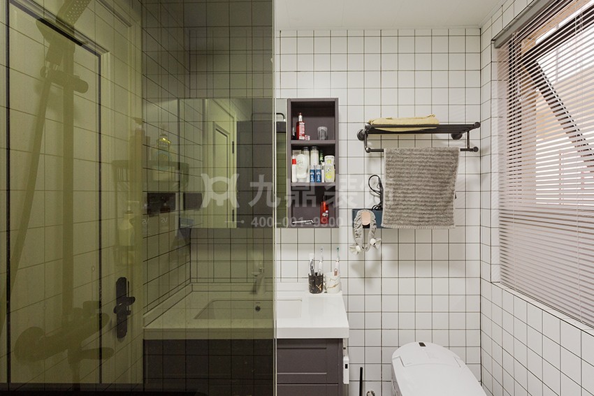 卫生间.jpg
