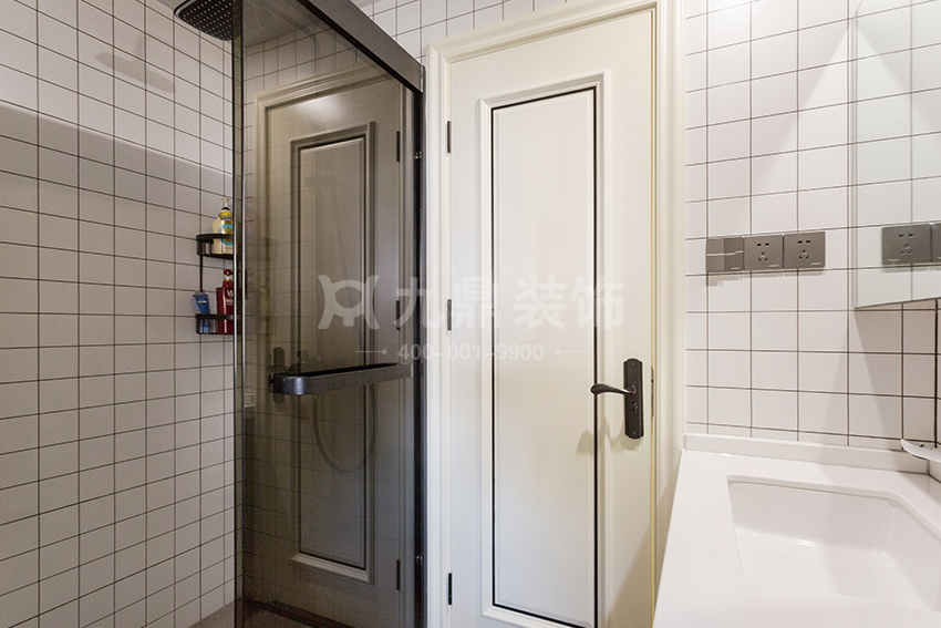 卫生间装修效果图.jpg 卫生间装修效果图.jpg