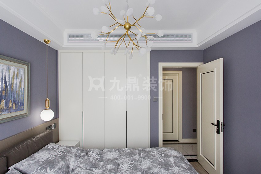 主卧装修效果图.jpg 主卧装修效果图.jpg