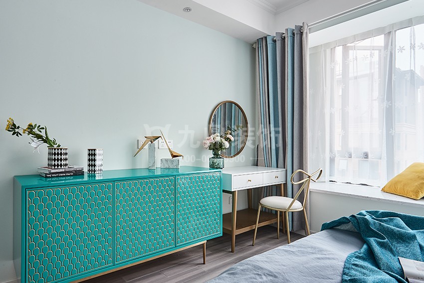 卧室装修效果图 卧室装修效果图