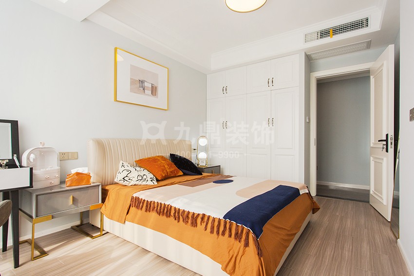 次卧装修效果图 次卧装修效果图
