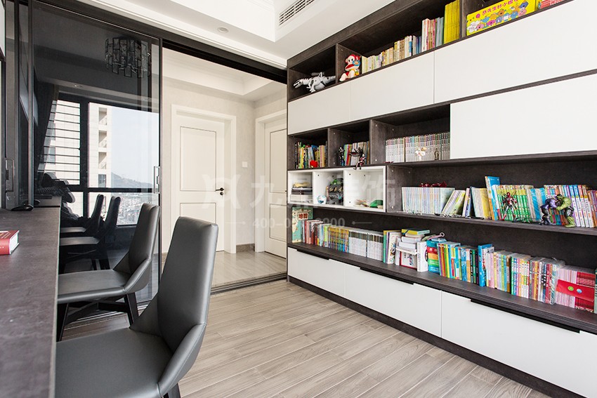书房装修实景图 书房装修实景图