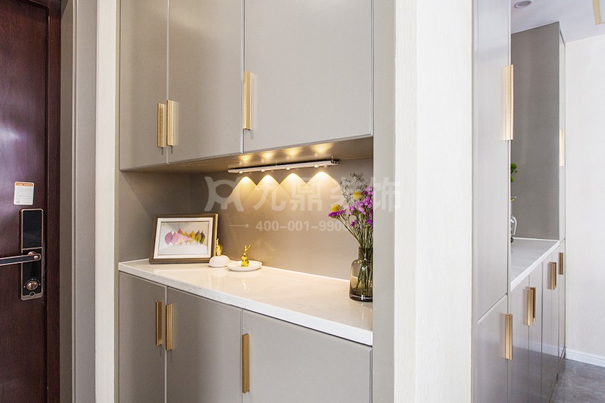 玄关装修实景图 玄关装修实景图