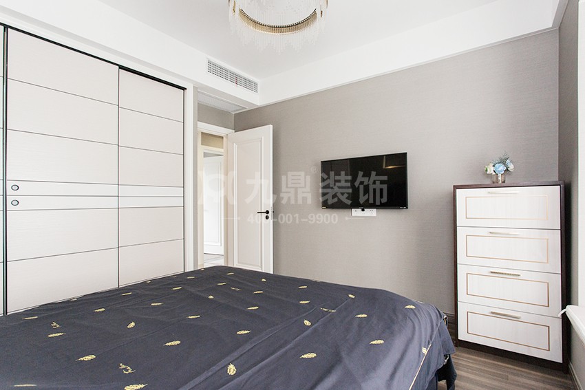 主卧装修实景图 主卧装修实景图