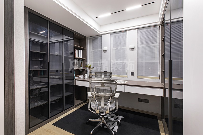 书房装修实景图 书房装修实景图