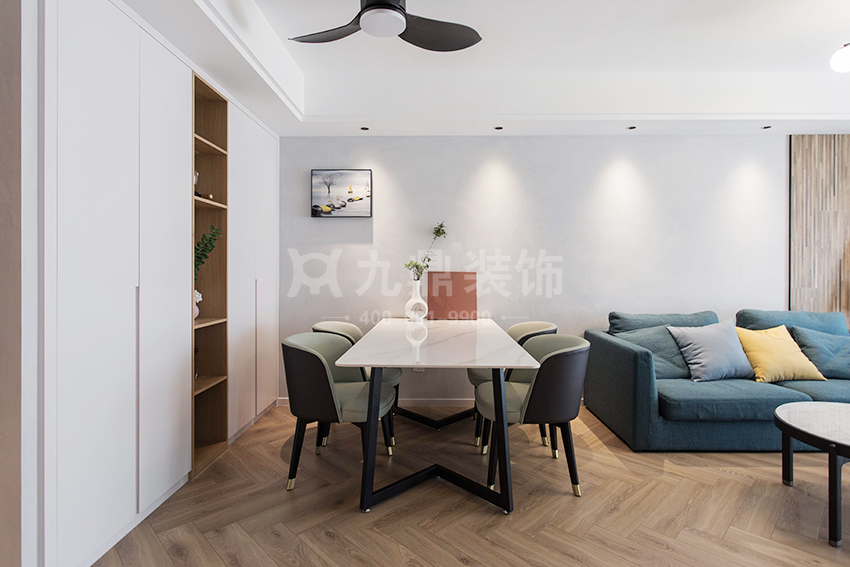 餐厅装修实景图 餐厅装修实景图