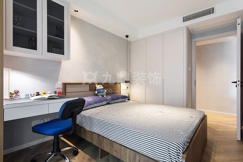 次卧装修实景图 次卧装修实景图