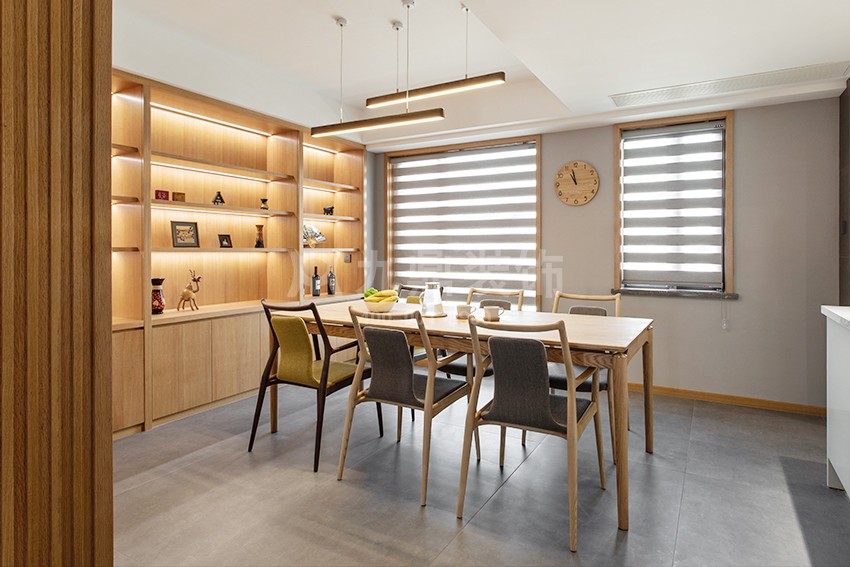 餐厅装修实景图 餐厅装修实景图